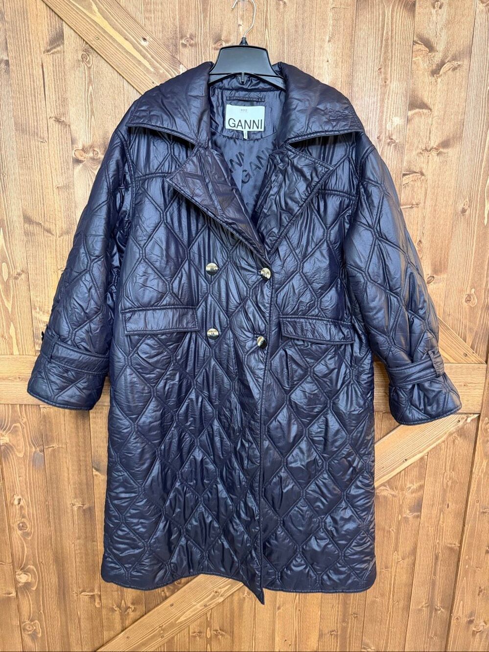 GANNI Women’s Black Shiny Quilted Long Coat Double Breasted READ Size L/XL (9302